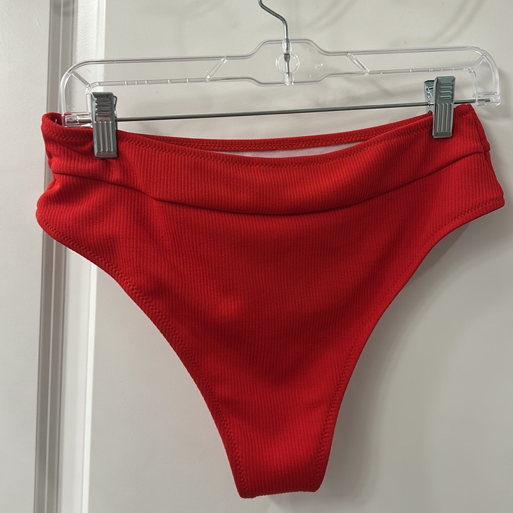 Women’s Red Ribbed Bikini Set (Large) - Picture 7 of 7